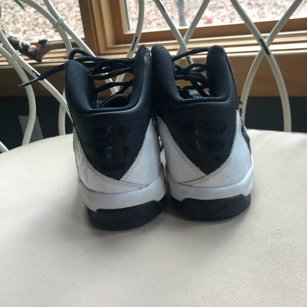 Nike Air Without a Doubt High Top Sneakers 5.5 Y‎